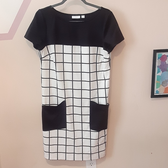 New York & Company Short Sleeve Dress - Picture 3 of 7